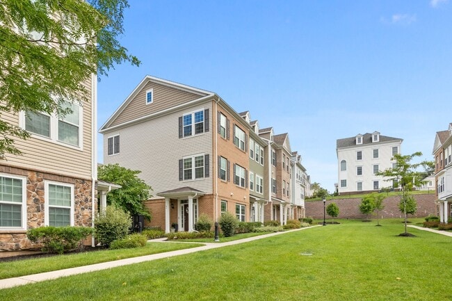 Building Photo - 84 Truman Dr