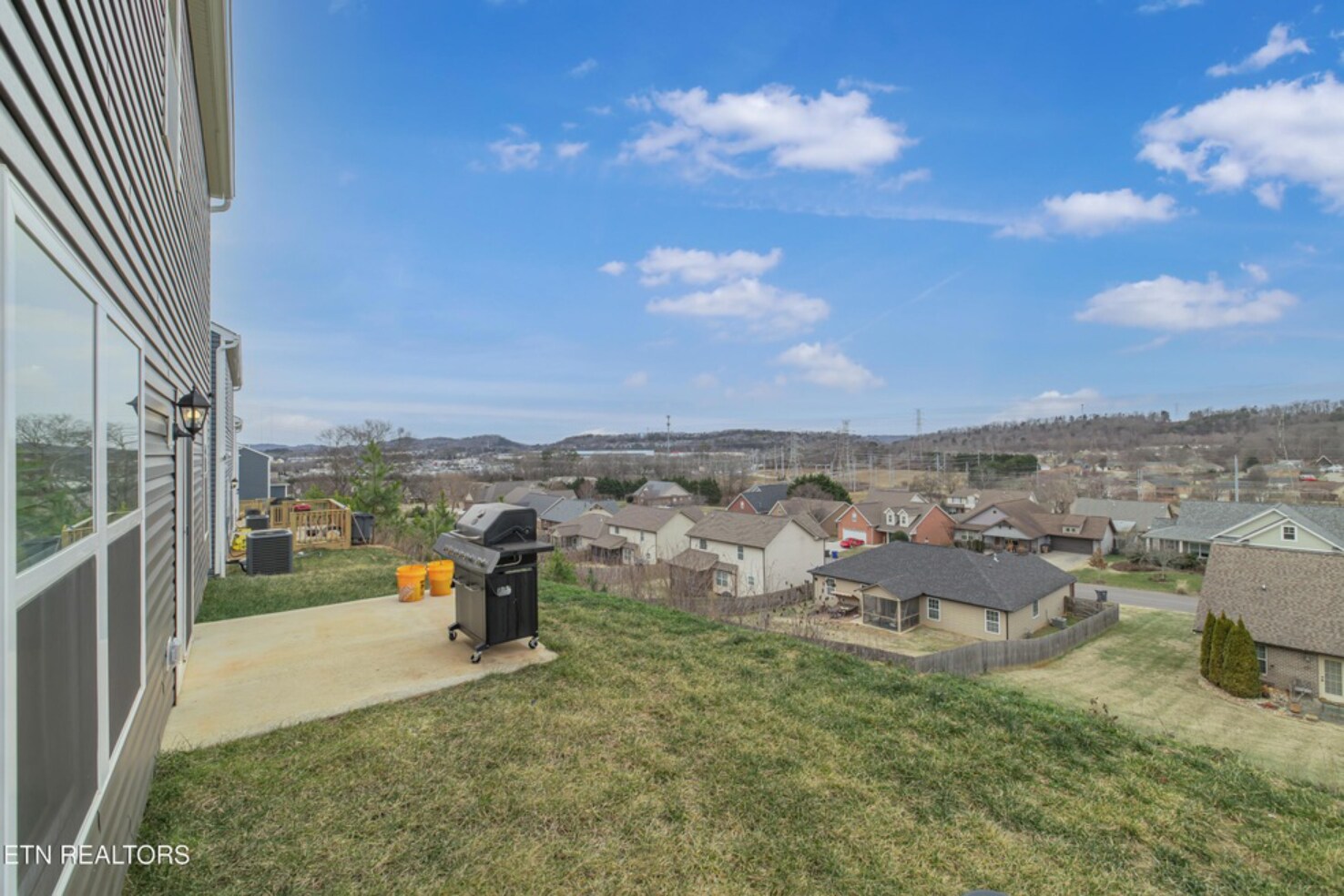 Building Photo - 2132 Glen Creek Rd