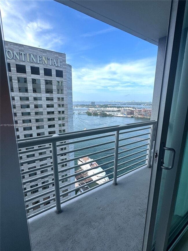 Building Photo - 335 S Biscayne Blvd