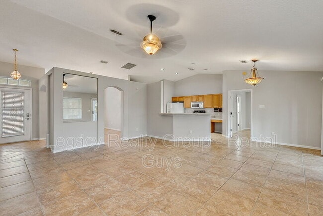 Building Photo - 12312 Harbor Winds Dr N