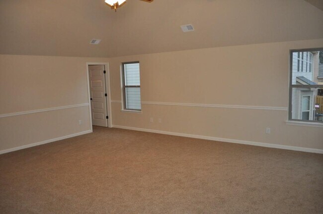Building Photo - 1455 Forest Brook Trail