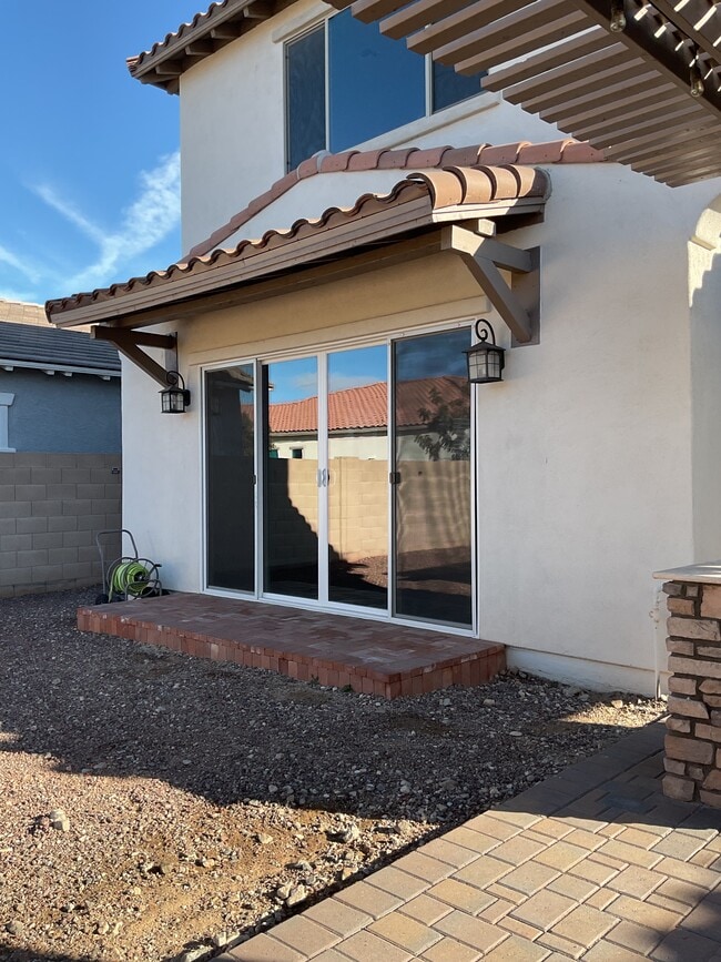 Building Photo - 20466 W Legend Trail