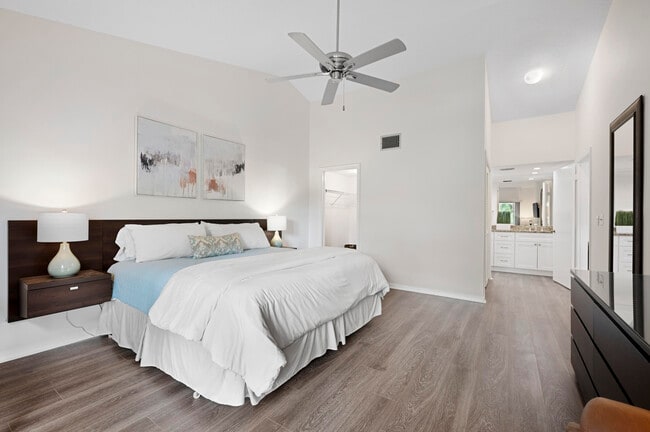Building Photo - 11863 Wimbledon Cir