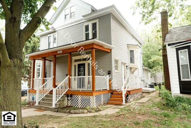 Building Photo - 3201 Fairfield Ave
