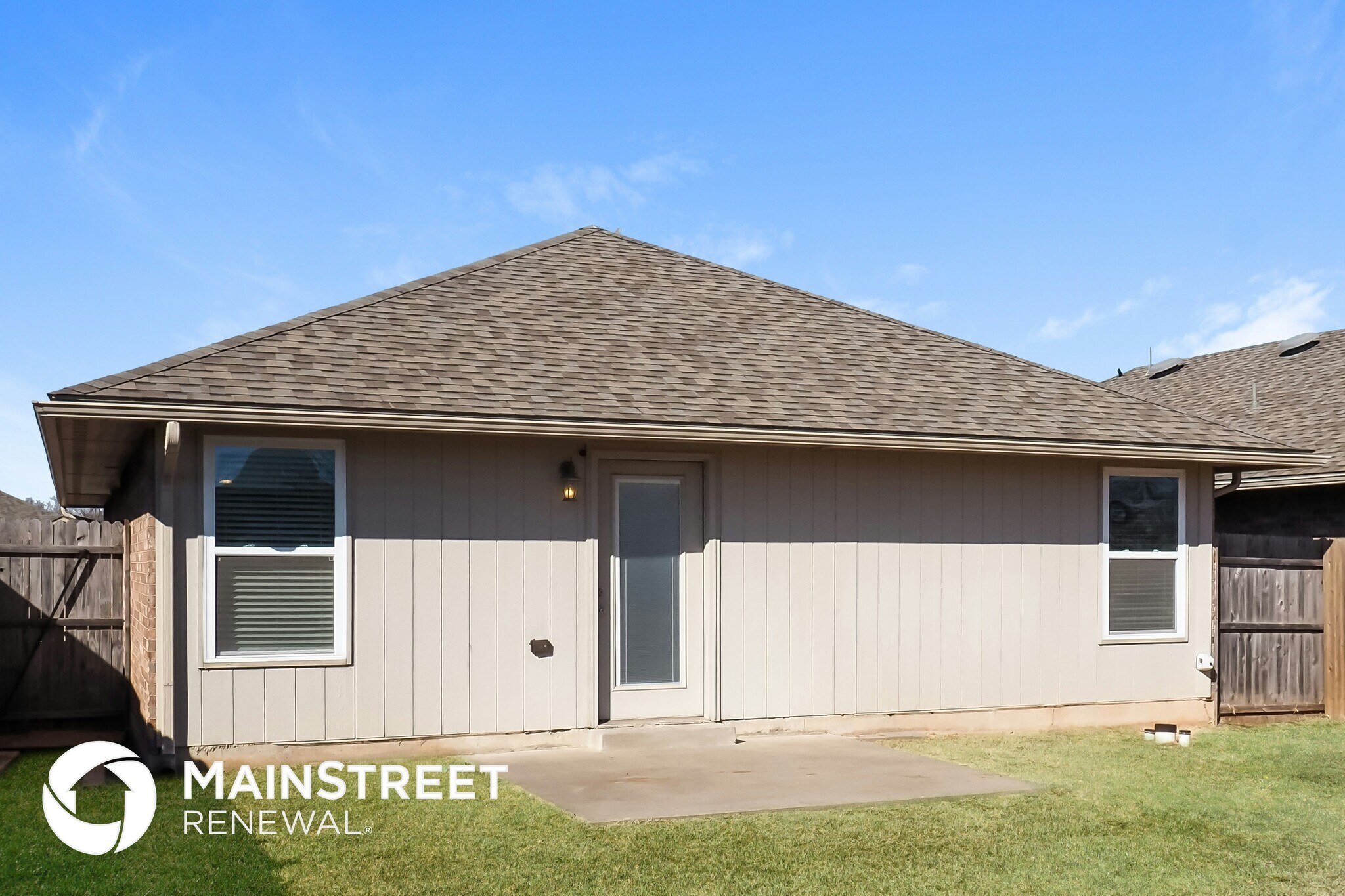 Building Photo - 5800 Marblewood Dr