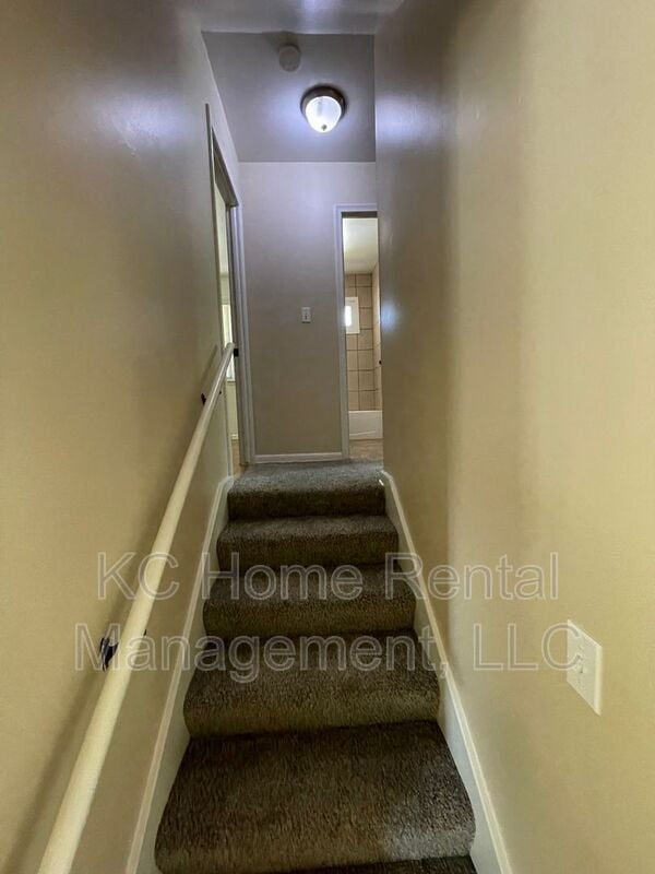 Building Photo - 236 Bonaire St