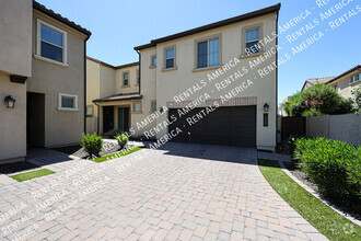 Building Photo - 1929 S Follett Way
