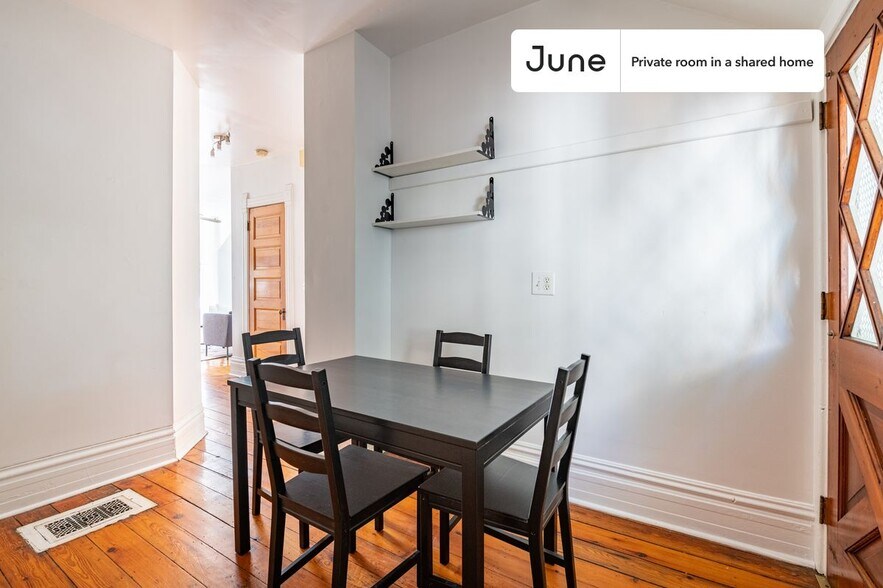 Building Photo - Room in Shared 2 bed/1 bath home