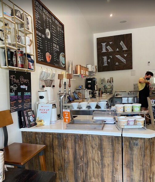 Kafn Coffe Shop - 728 E Palmer Ave