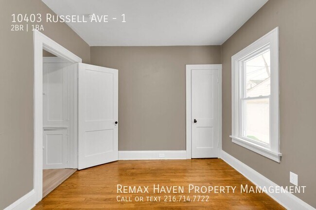 Building Photo - 10403 Russell Ave