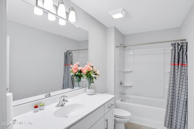 Building Photo - 669 Meadow Ridge Dr