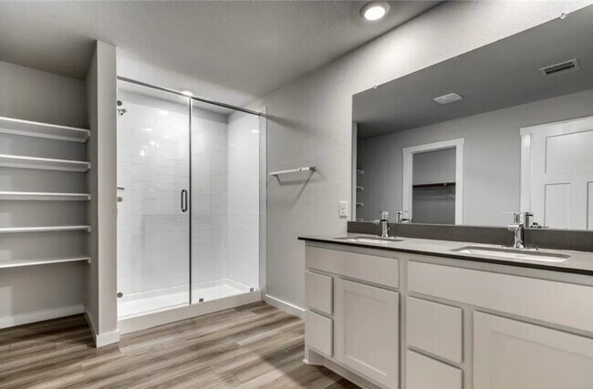 Building Photo - 1124 Amistad Loop