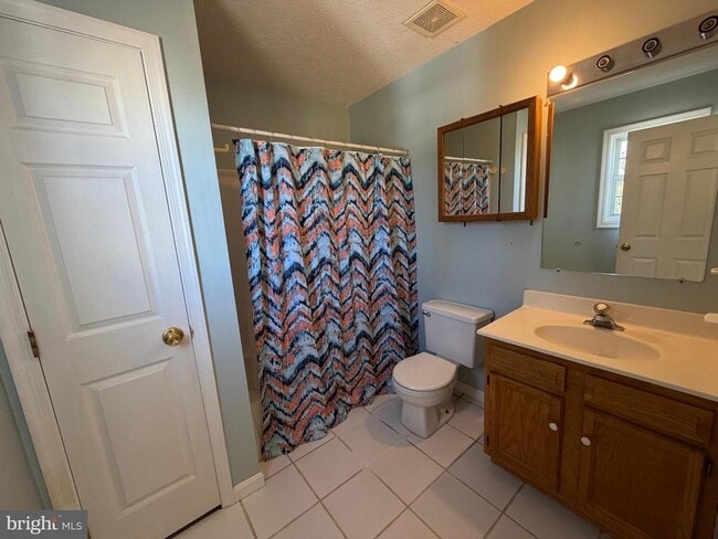 Building Photo - 104 New Kent Ct