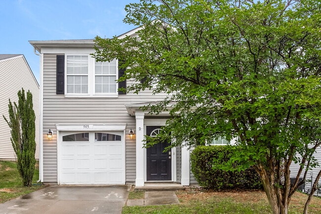 Building Photo - 943 Littleton Dr