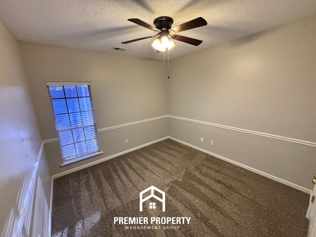 Building Photo - 416 Chadwick Cir