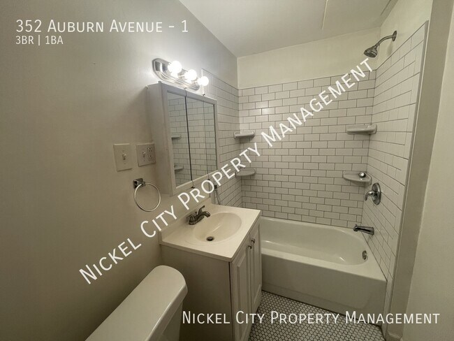 Building Photo - 352 Auburn Ave