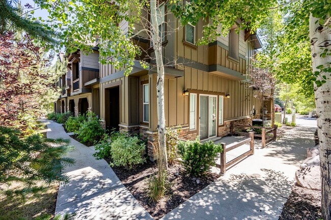 Building Photo - Fully Furnished Mountain Modern Twin Home ...