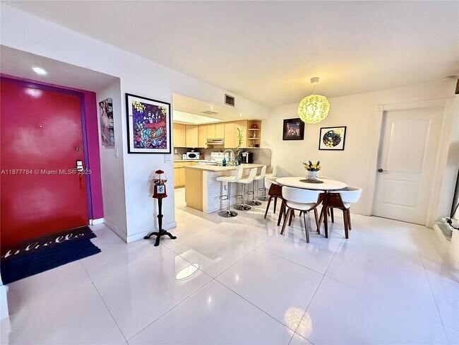 Building Photo - 10857 NW 7th St