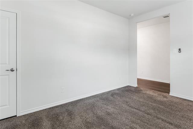 Building Photo - 516 Rawhide Way