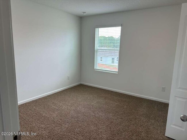 Building Photo - 190 Ardila Cir