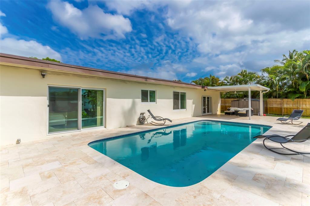 Building Photo - 4750 NW 65th Ave