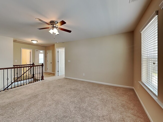 Building Photo - 265 Marsh Creek Dr
