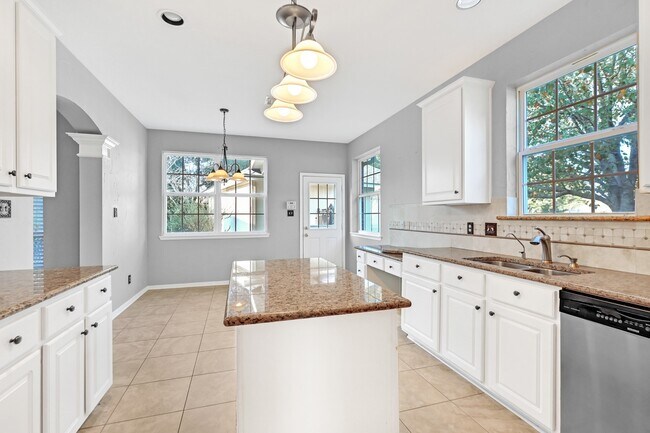 Building Photo - 12006 Audrey Ct