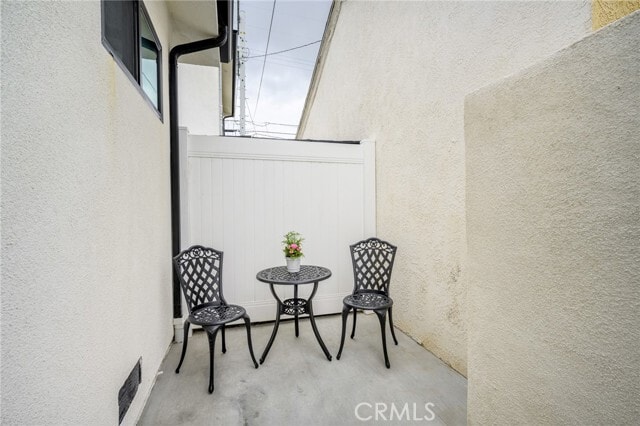 Building Photo - 8027 Bellingham Ave