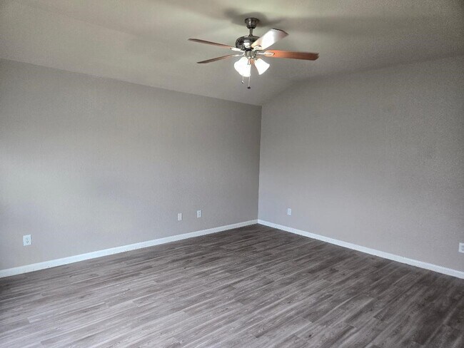 Building Photo - 3162 Crossout Ct