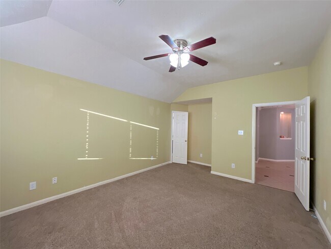 Building Photo - 5535 Bear Paw Cir