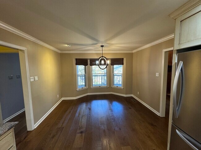 Building Photo - Very Nice 4 Bedroom 2.5 Bathroom Home in North Little Rock off of North Hills