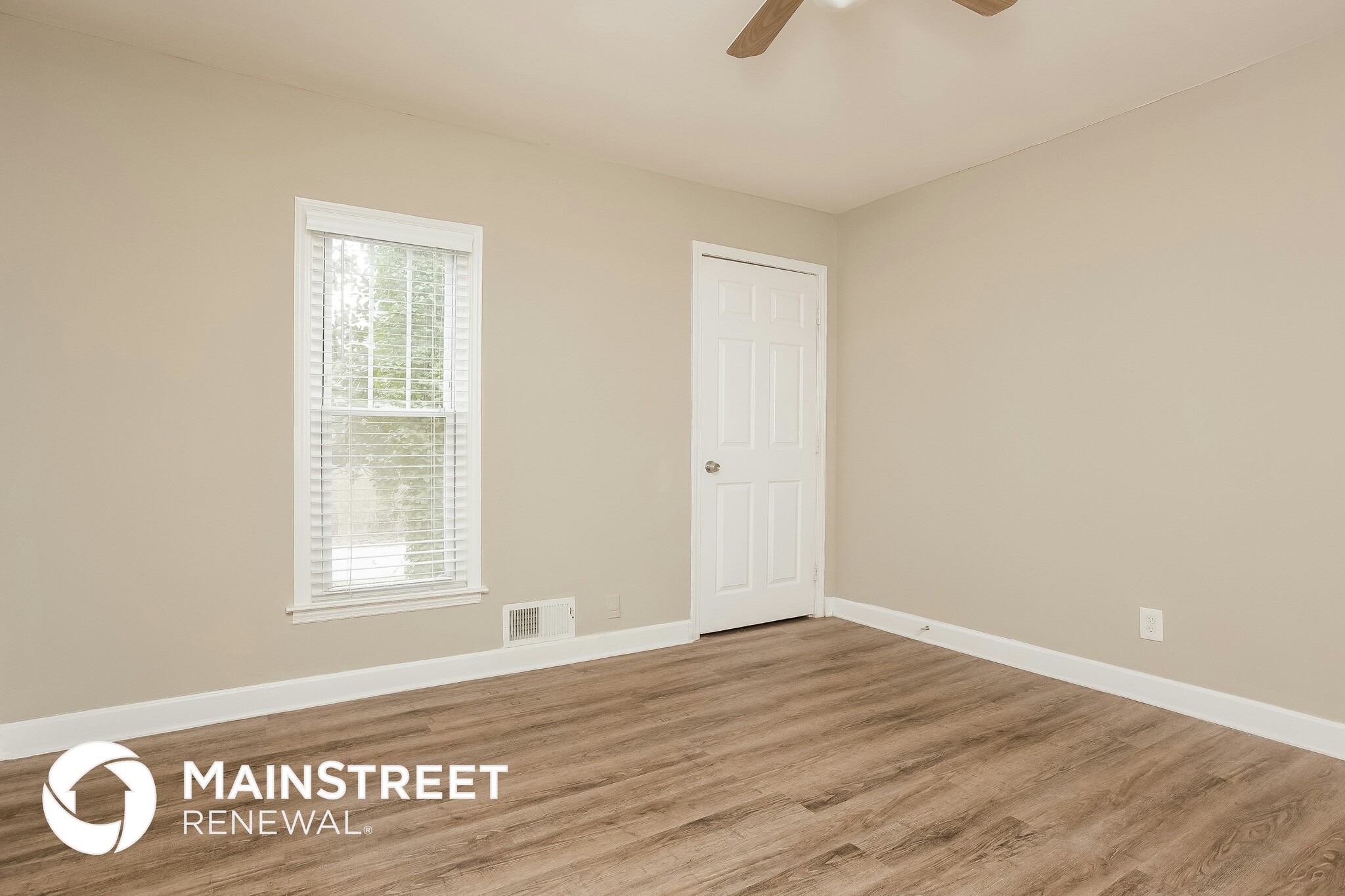 Building Photo - 1960 W Kimberly Rd SW