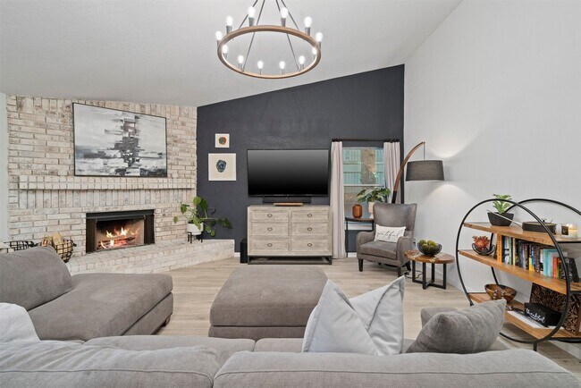 Building Photo - 20 Yewleaf Rd