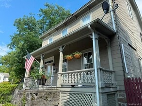 Building Photo - 55 Union St