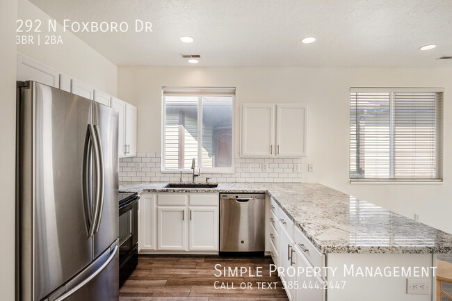 Building Photo - Upgraded 3-BD in North Salt Lake's Foxboro...