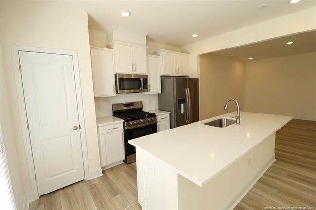 Building Photo - 917 Kensley Grv Ln