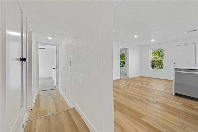 Building Photo - 4367 Alamo Ave