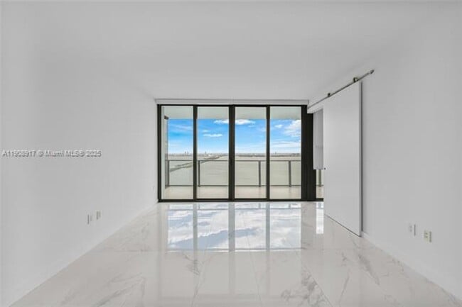 Building Photo - 3131 NE 7th Ave