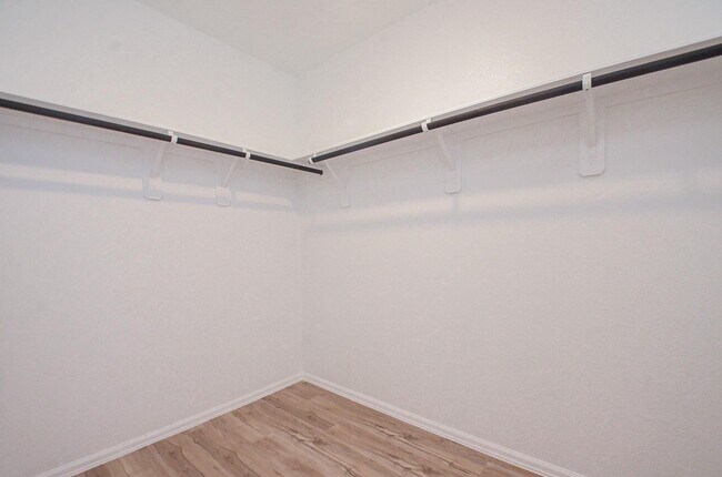 Building Photo - 18119 Rockvine Dr