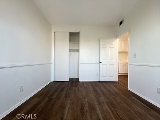 Building Photo - 555 Maine Ave