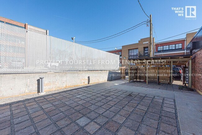Building Photo - 315 N Eureka Alley, Unit 2, Fayetteville, AR 72701