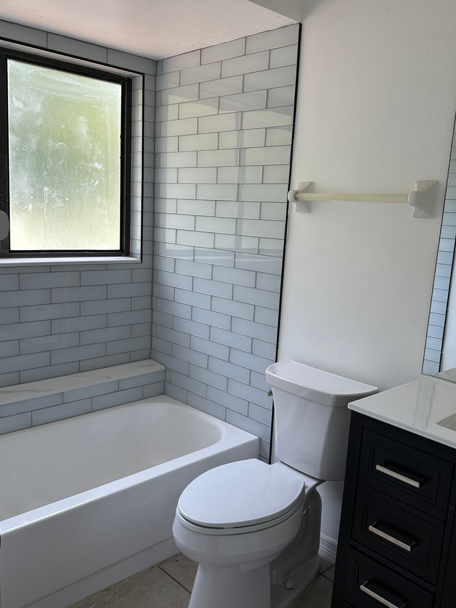 Building Photo - 26610 Southern Pines Dr