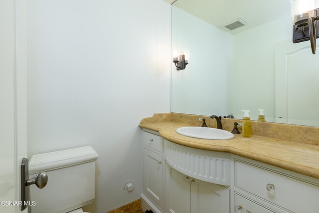 Building Photo - 2872 E Panamint Ct