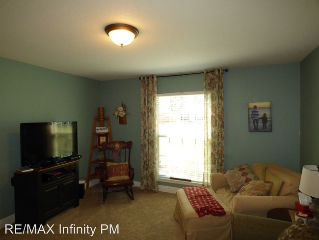 Building Photo - 3 br, 2 bath House - 5760 Mill Stream Way