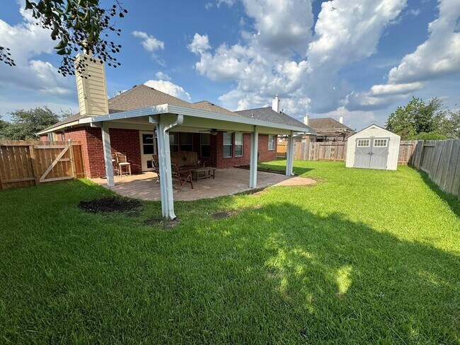 Building Photo - 9907 Rushing Springs Dr
