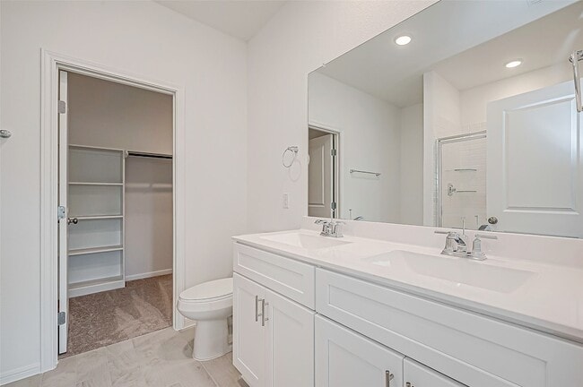 Building Photo - 7138 Glennwick Grv Ln