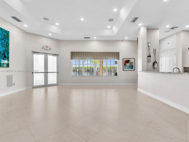 Building Photo - 8926 W 35th Ct