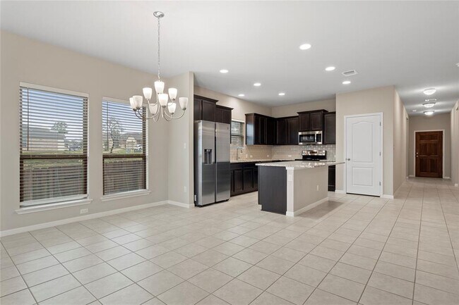 Building Photo - 244 Scenic Hills Cir