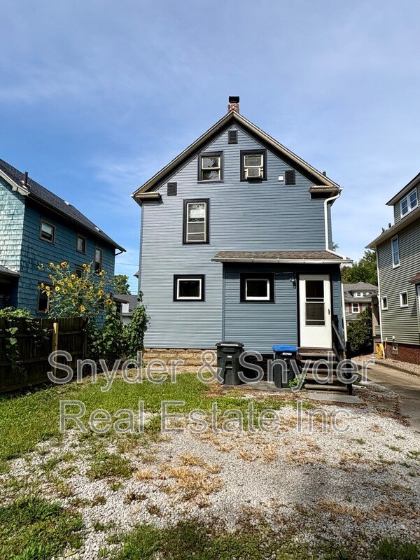 Building Photo - 117 Dodge Ave