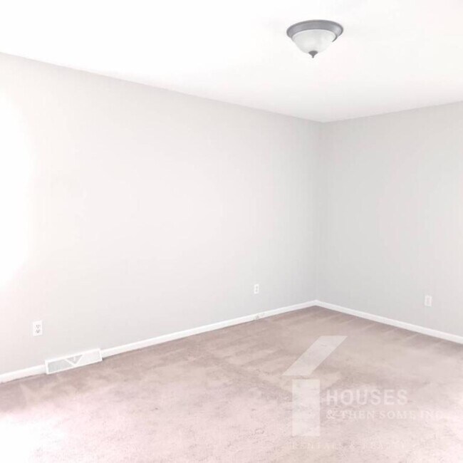 Building Photo - 130 Ashdown Dr
